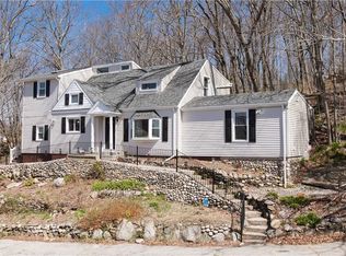 3 Angell Ave, North Providence, RI 02911