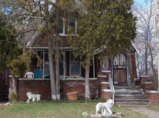 18425 Fairport St, Detroit, MI 48205