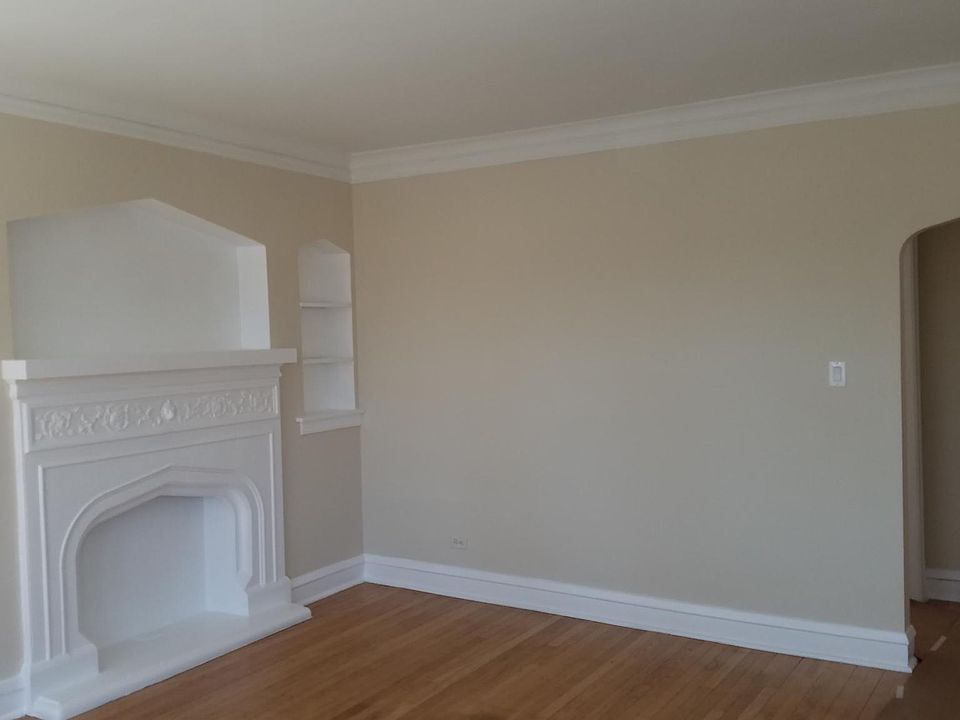 1st image of 8638 S Euclid Ave #2