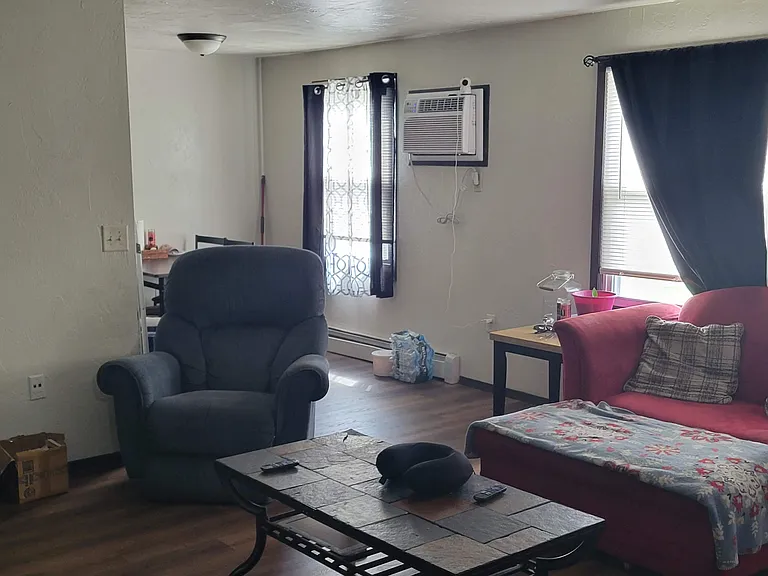 722 Mather St #1 — Photo 6