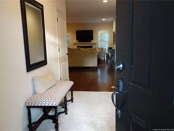 2nd image of 602 Wyndam Ct