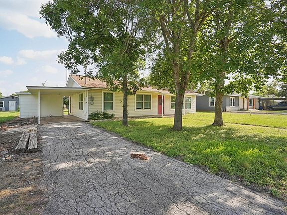 2nd image of 109 2nd St
