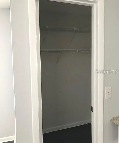 11141 Essex Ridge Ct — Photo 10