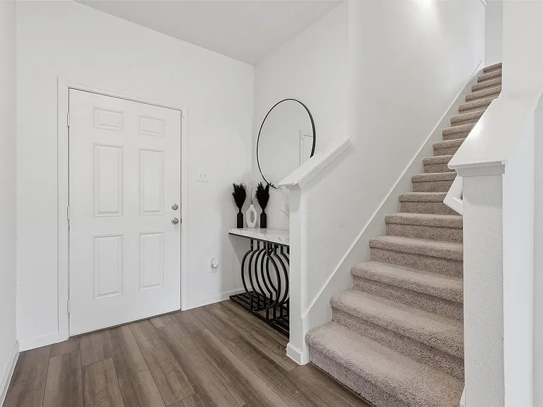 10138 Tiger Flower Ln — Photo 12