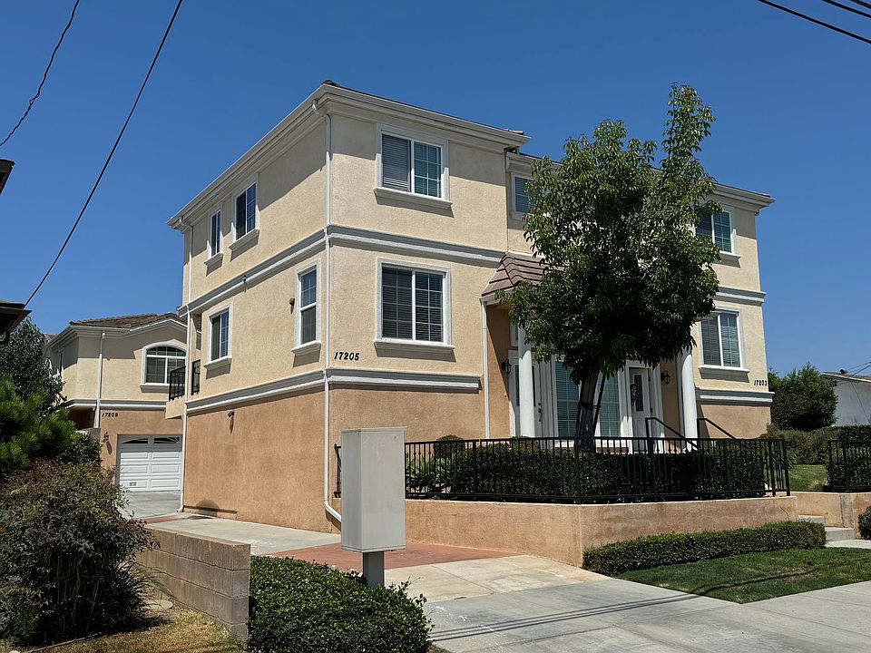 1st image of 17207 S Dalton Ave