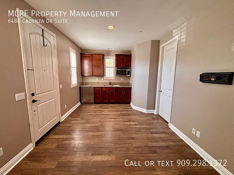 6488 Cadenza Dr — Photo 2