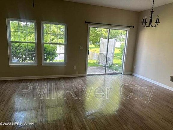 4th image of 1740 Biscayne Bay Cir