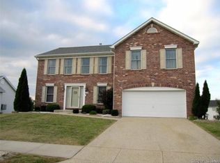 3544 Sky Hawk Dr, Shiloh, IL 62221
