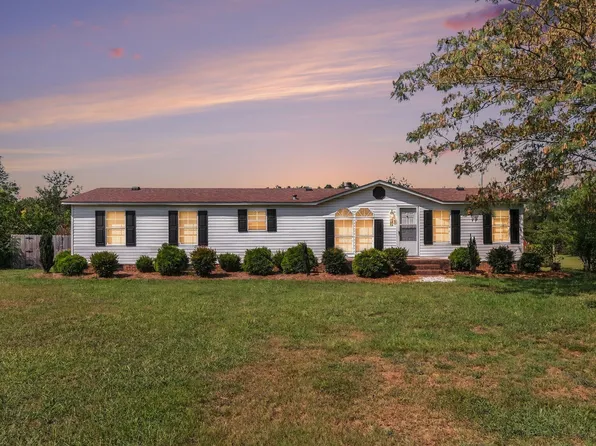 185 Hollies Pines Rd, Broadway, NC 27505