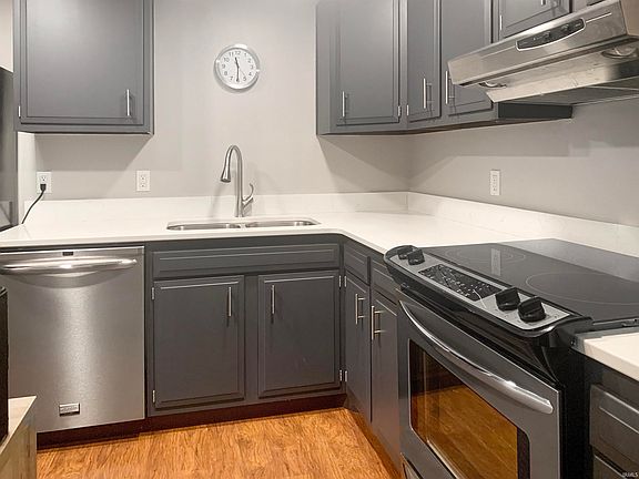3rd image of 600 S Cullen Ave APT 405