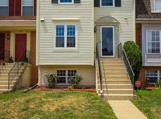 1993 Bowline Loop, Woodbridge, VA 22192