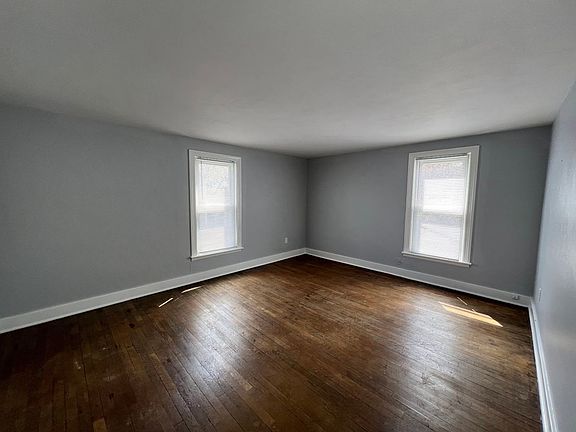 5th image of 619 Market St