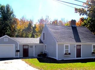 12 Maple St, Paxton, MA 01612