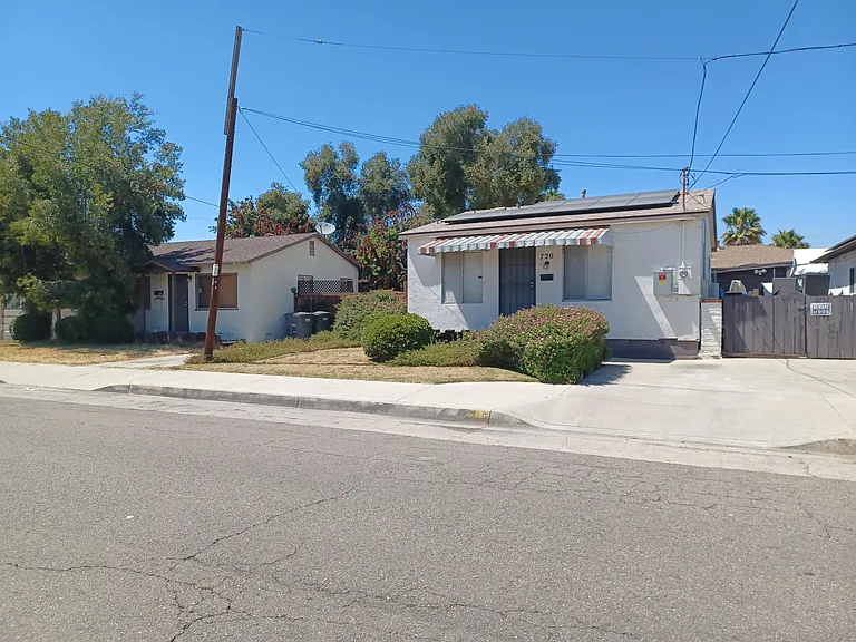 720 Chamberlain Ave — Photo 3