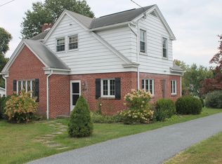 825 Grantham Rd, Grantham, PA 17055