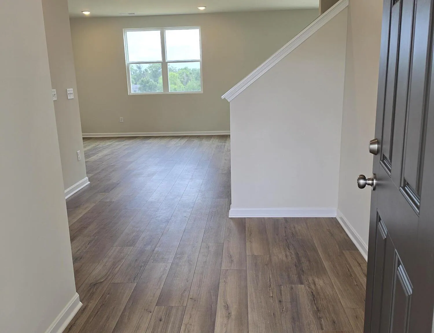 4 bed, 2.5 bath, 2265 sqft, $2,600 — Photo 4