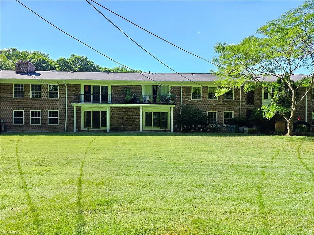 3 bed, 1659 sqft, $2,250 — Photo 1