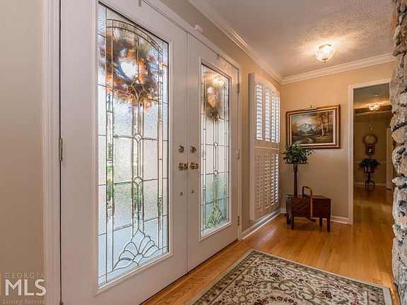 5th image of 2513 Whispering Pines Dr