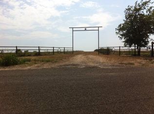 6747 Fm 339 N, Mount Calm, TX 76673