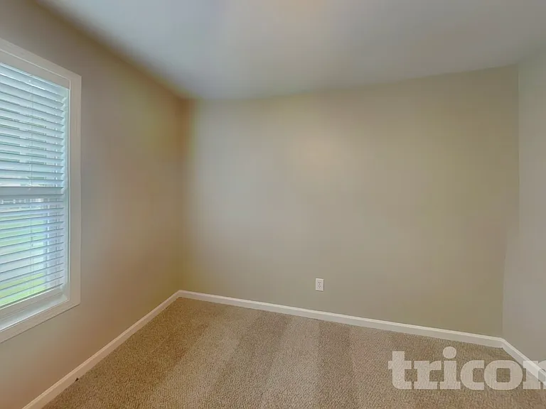 217 Arbor Dr — Photo 13