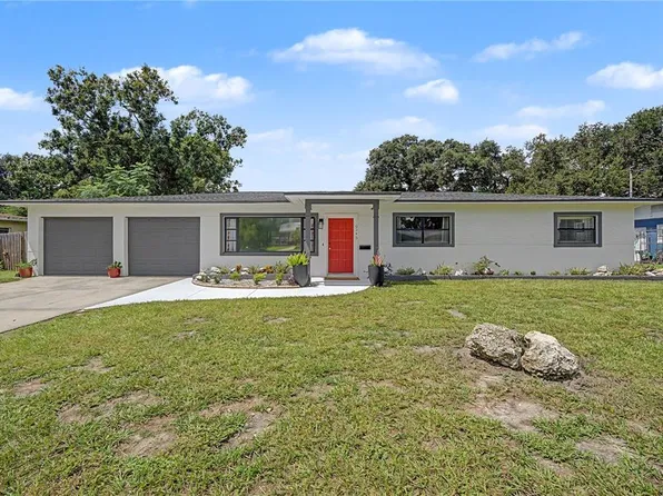 10246 N VALLE DRIVE, TAMPA, FL 33612