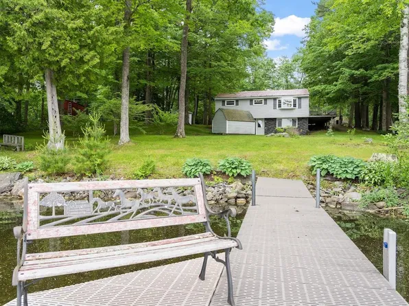 47 Harold Howell Way, Winthrop, ME 04364