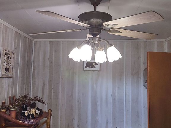 4th image of 1428 Short St