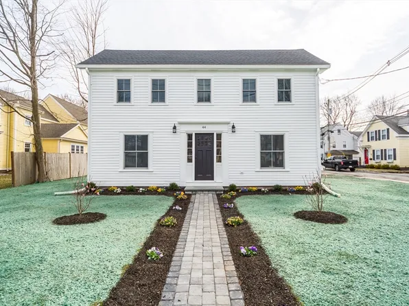 44 W Central St, Natick, MA 01760
