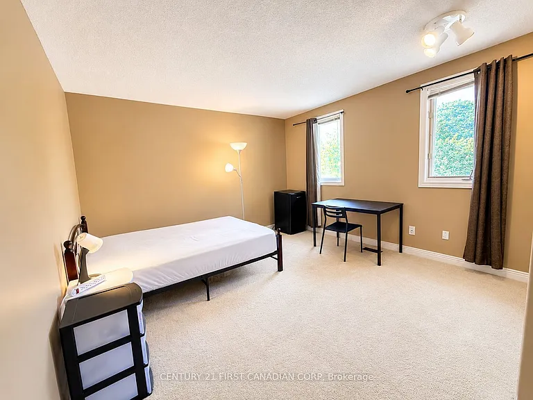 179 Sunnyside Dr — Photo 18