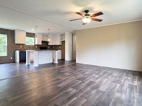 2nd image of 89 Tower Rd