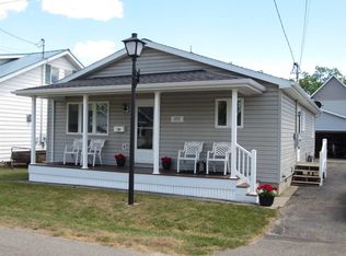 104 Wells, Houghton Lake, MI 48629