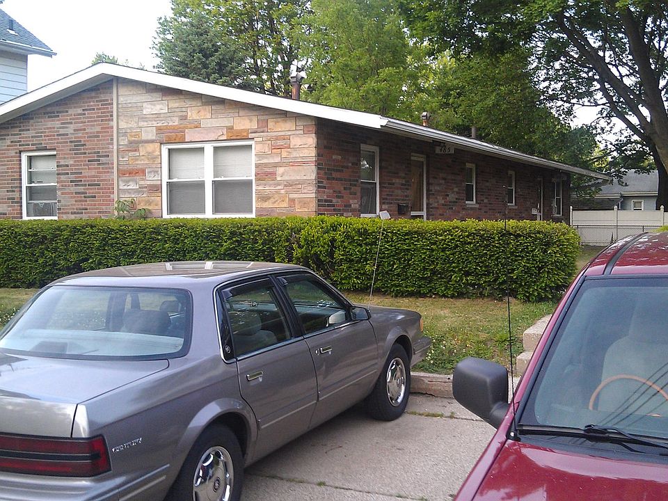 1st image of 485 Tompkins Ave #485