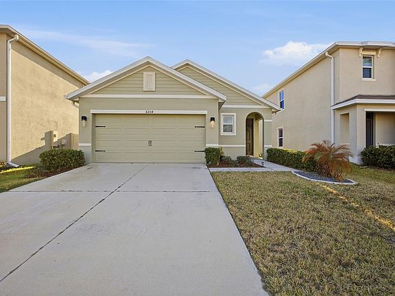 3rd image of 8204 Pelican Reed Cir