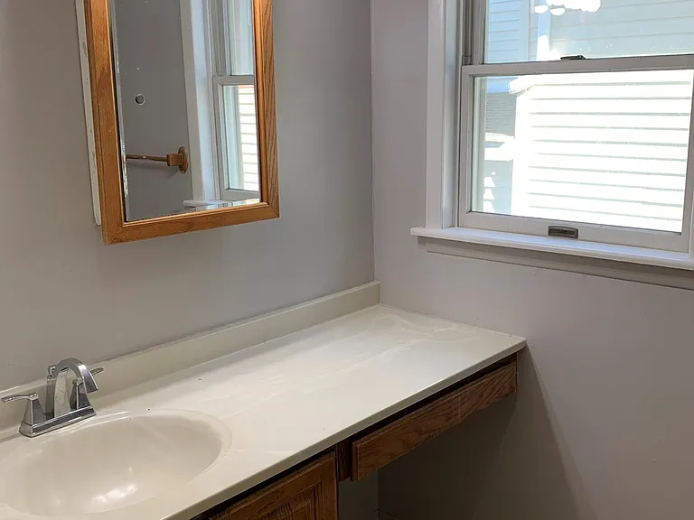 23 W Clinton Ave #A — Photo 10