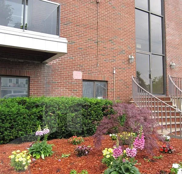 407 Broadway #1R — Photo 11