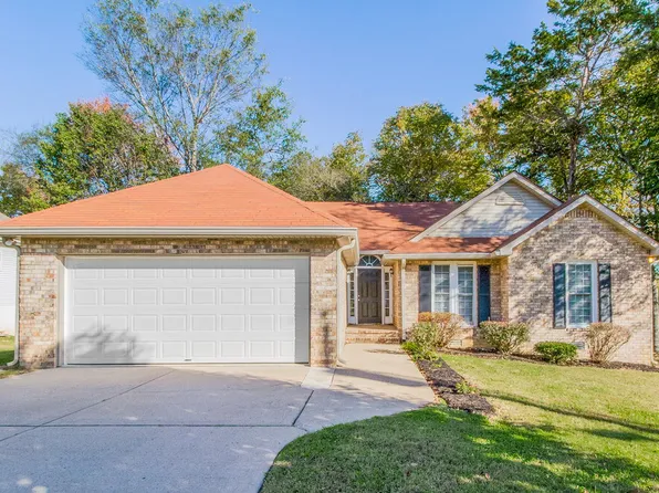 606 Knollwood Dr, La Vergne, TN 37086