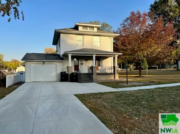 103 S Walnut St, Marcus, IA 51035