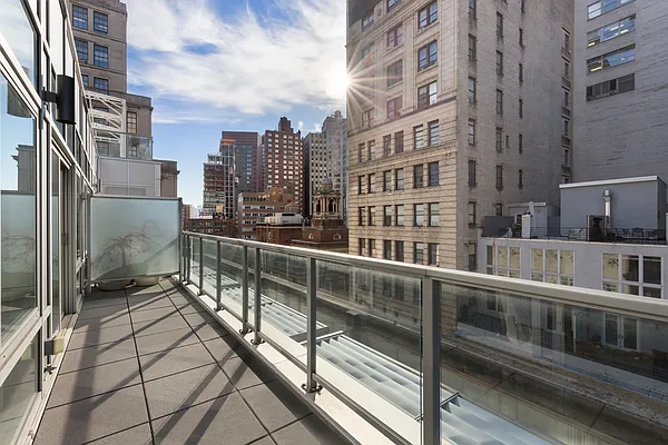 Rented by Compass | media 12