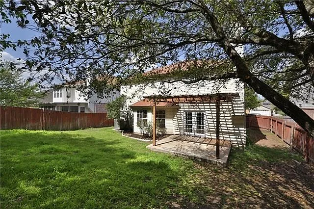 505 Catumet Dr — Photo 18