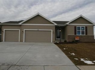 236 N Mallard Dr, Sun Prairie, WI 53590