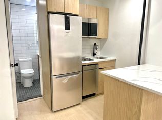 413 E 9th St #2J, New York, NY 10009