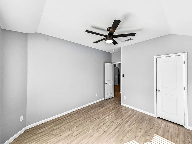 6827 Pail Pl — Photo 29