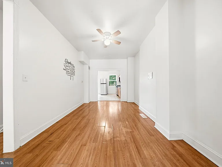2516 W Pratt St — Photo 6