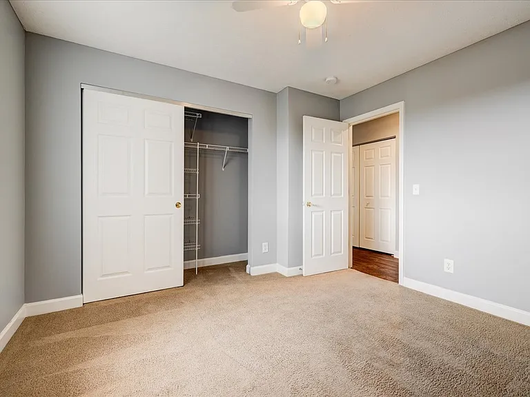 Cross Lake Apartments — Photo 163