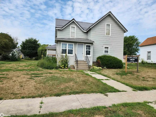 511 Main St, Dysart, IA 52224