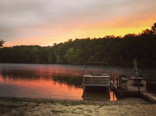 25 Riverbend Rd, Tyngsboro, MA 01879