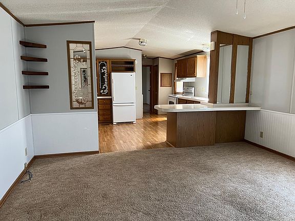 4th image of 3301 W 2nd #50