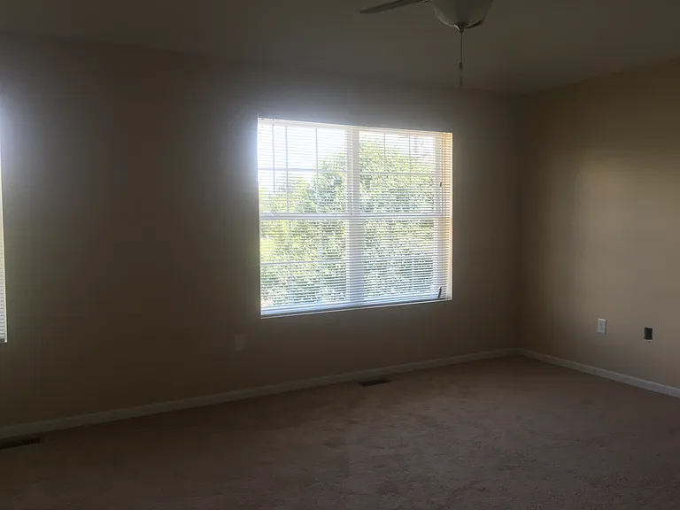 23001 Parkview Dr — Photo 17