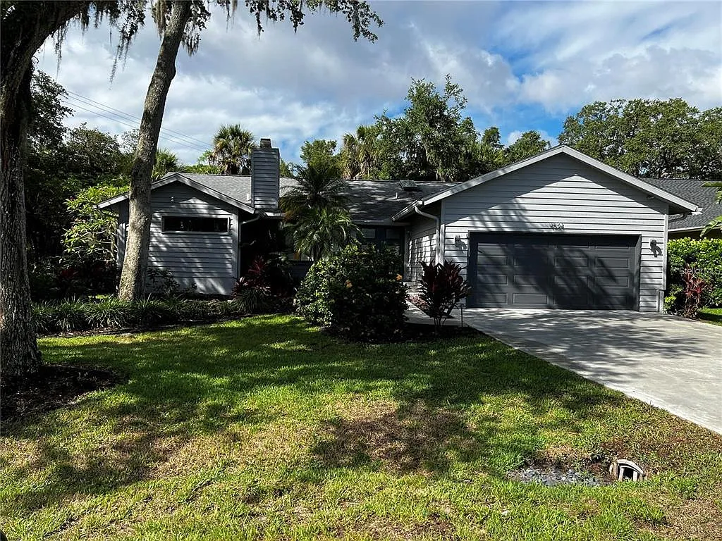 Building Photo - 4594 Trails Dr
