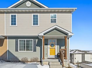 712 Laurel Pl, Norwalk, IA 50211